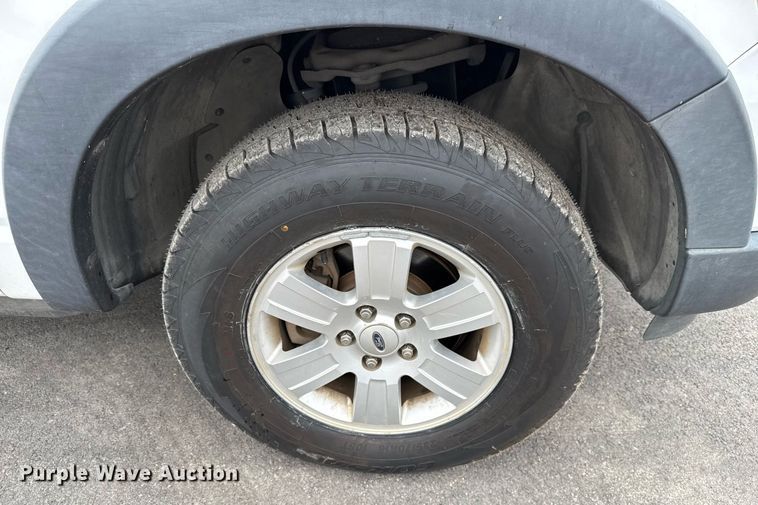 image for item EJ3423 2007 Ford Explorer SUV