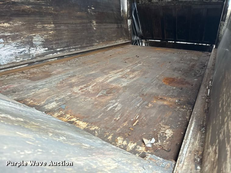 image for item EJ3424 2016 Freightliner Business Class M2 106 refuse truck