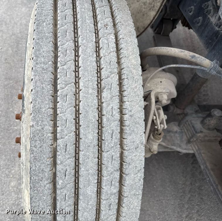 image for item EJ3424 2016 Freightliner Business Class M2 106 refuse truck