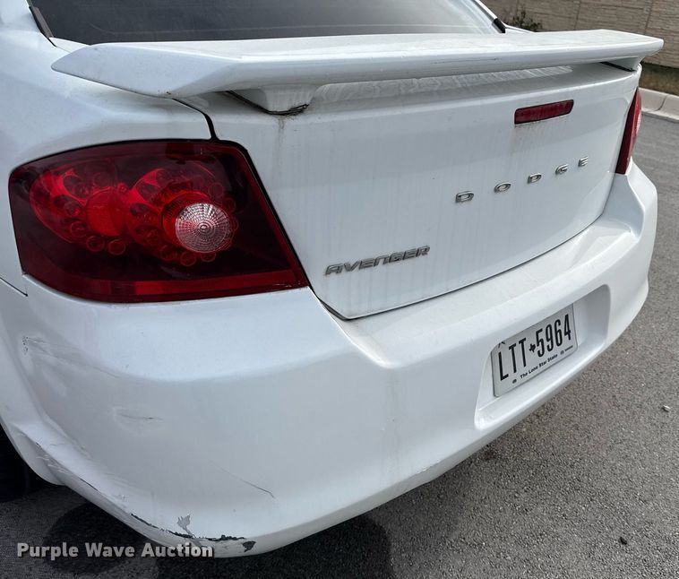 image for item EJ3426 2013 Dodge Avenger 