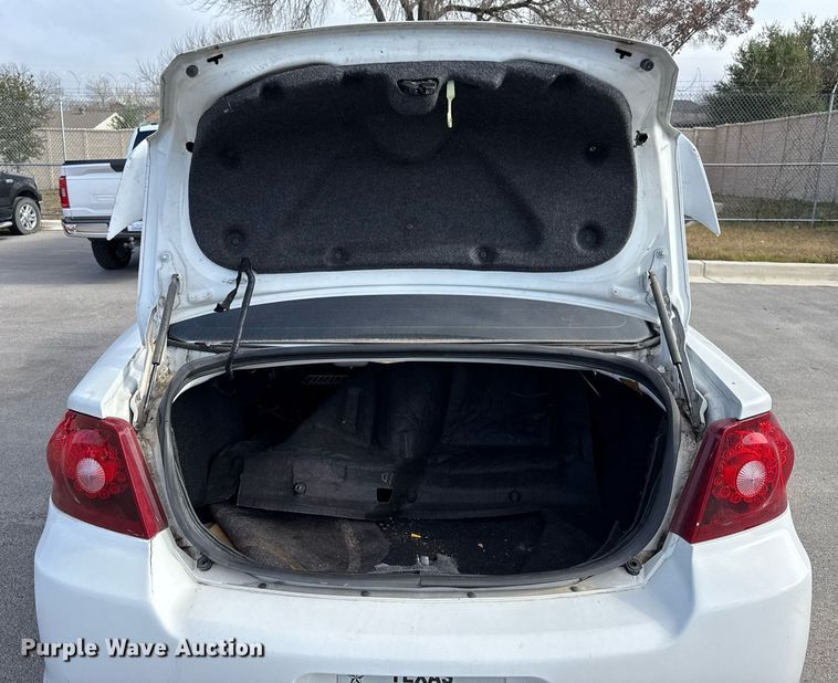 image for item EJ3426 2013 Dodge Avenger 