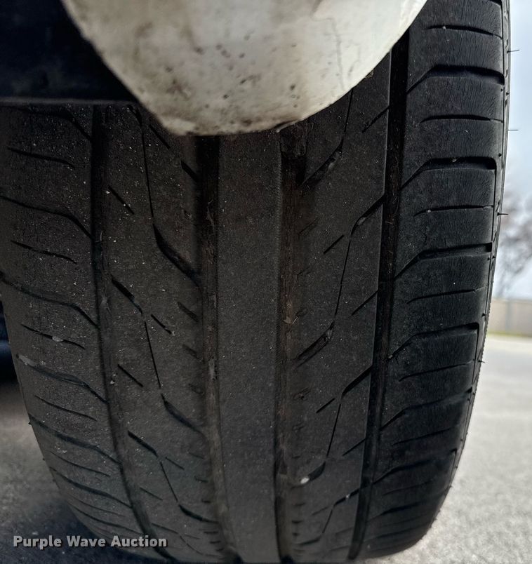 image for item EJ3426 2013 Dodge Avenger 