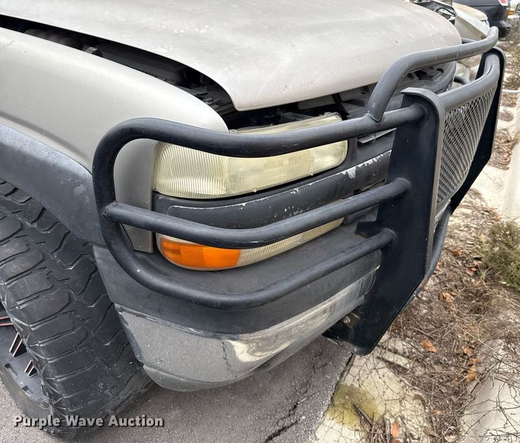 image for item EJ3427 1999 Chevrolet Silverado 1500 Ext. Cab pickup truck