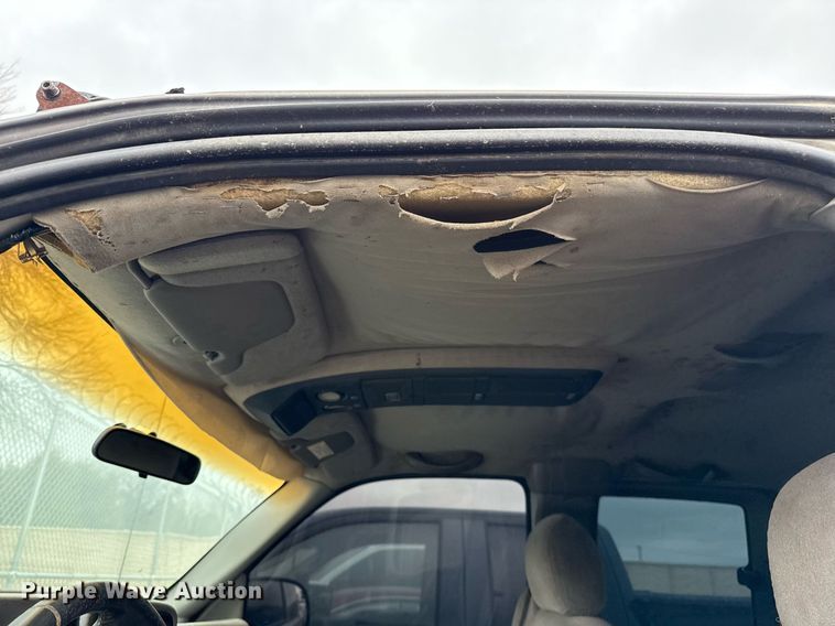 image for item EJ3427 1999 Chevrolet Silverado 1500 Ext. Cab pickup truck