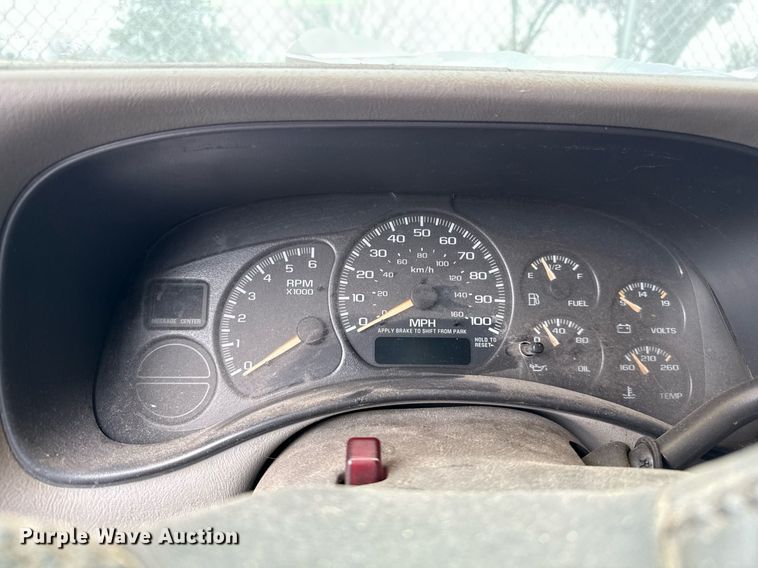 image for item EJ3427 1999 Chevrolet Silverado 1500 Ext. Cab pickup truck