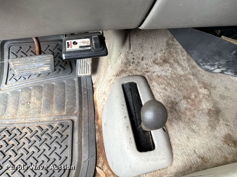 image for item EJ3427 1999 Chevrolet Silverado 1500 Ext. Cab pickup truck