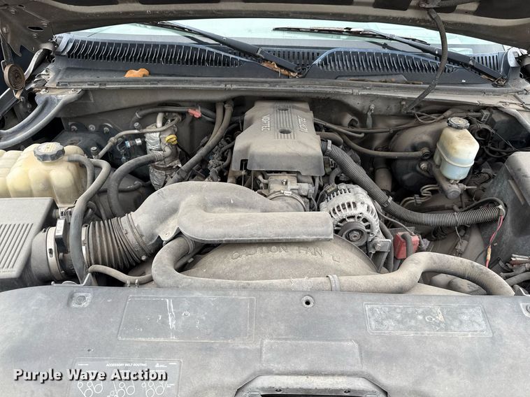 image for item EJ3427 1999 Chevrolet Silverado 1500 Ext. Cab pickup truck