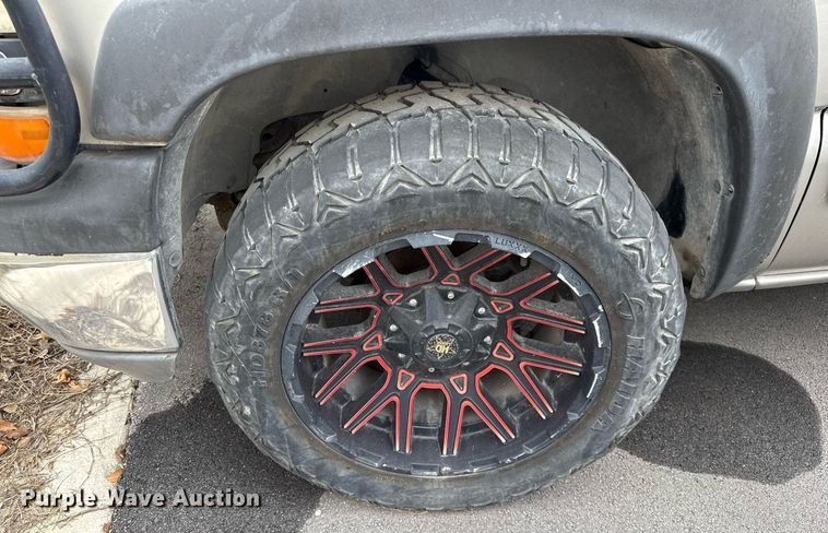 image for item EJ3427 1999 Chevrolet Silverado 1500 Ext. Cab pickup truck