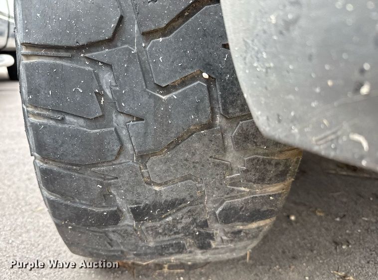 image for item EJ3427 1999 Chevrolet Silverado 1500 Ext. Cab pickup truck