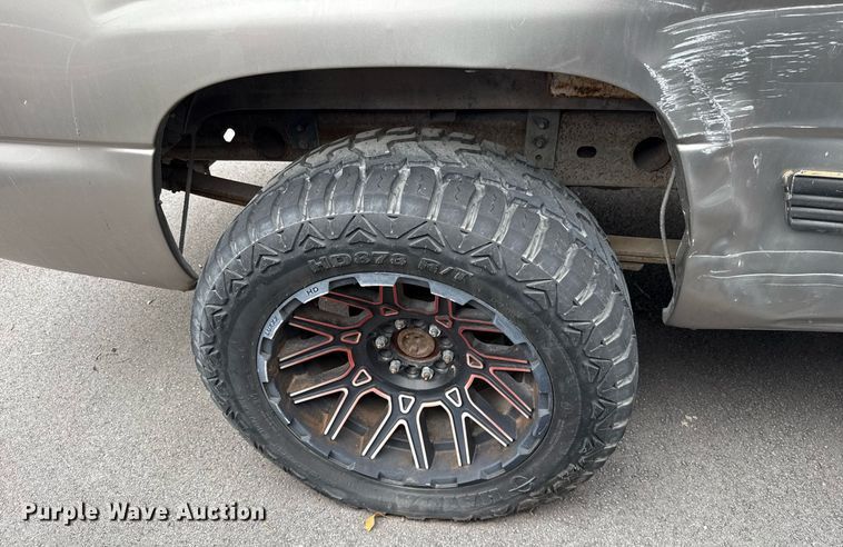 image for item EJ3427 1999 Chevrolet Silverado 1500 Ext. Cab pickup truck