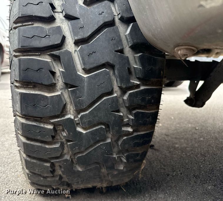 image for item EJ3427 1999 Chevrolet Silverado 1500 Ext. Cab pickup truck