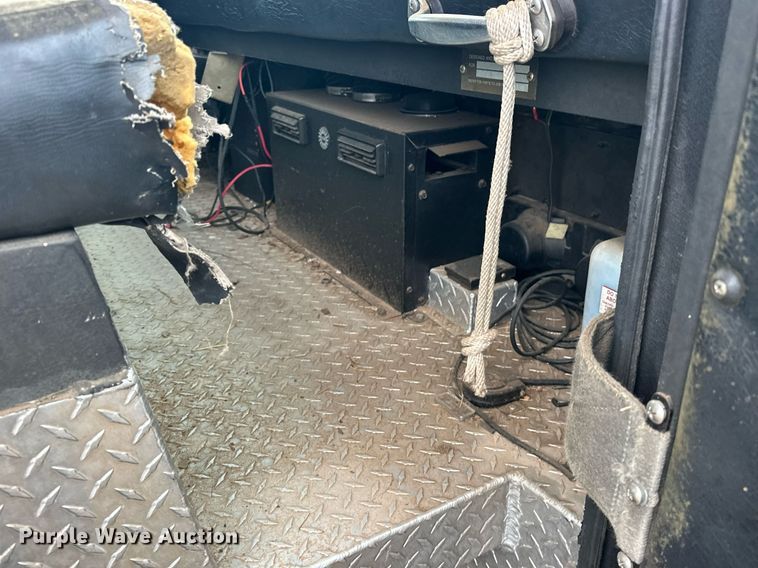 image for item EJ5310 1989 Pierce pumper fire truck