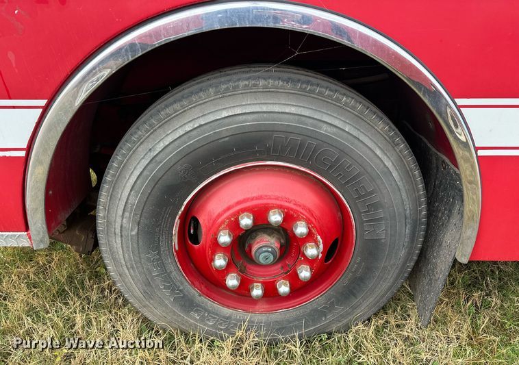 image for item EJ5310 1989 Pierce pumper fire truck