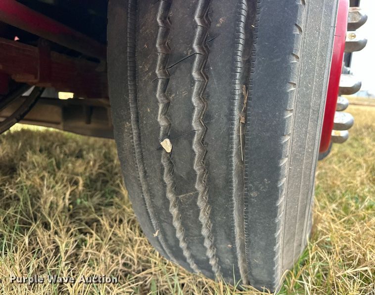 image for item EJ5310 1989 Pierce pumper fire truck