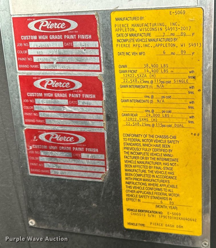 image for item EJ5310 1989 Pierce pumper fire truck