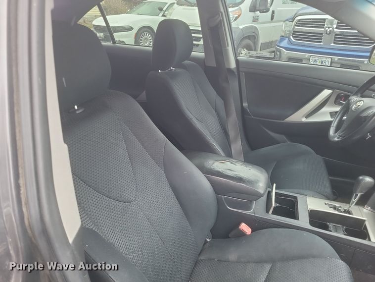 image for item EJ8123 2011 Toyota Camry 