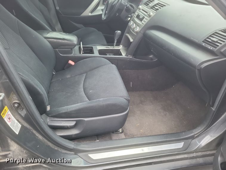 image for item EJ8123 2011 Toyota Camry 