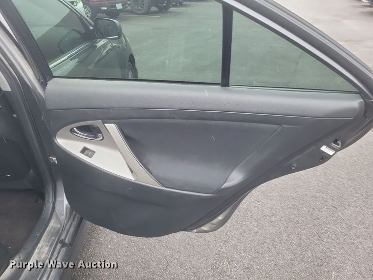 image for item EJ8123 2011 Toyota Camry 