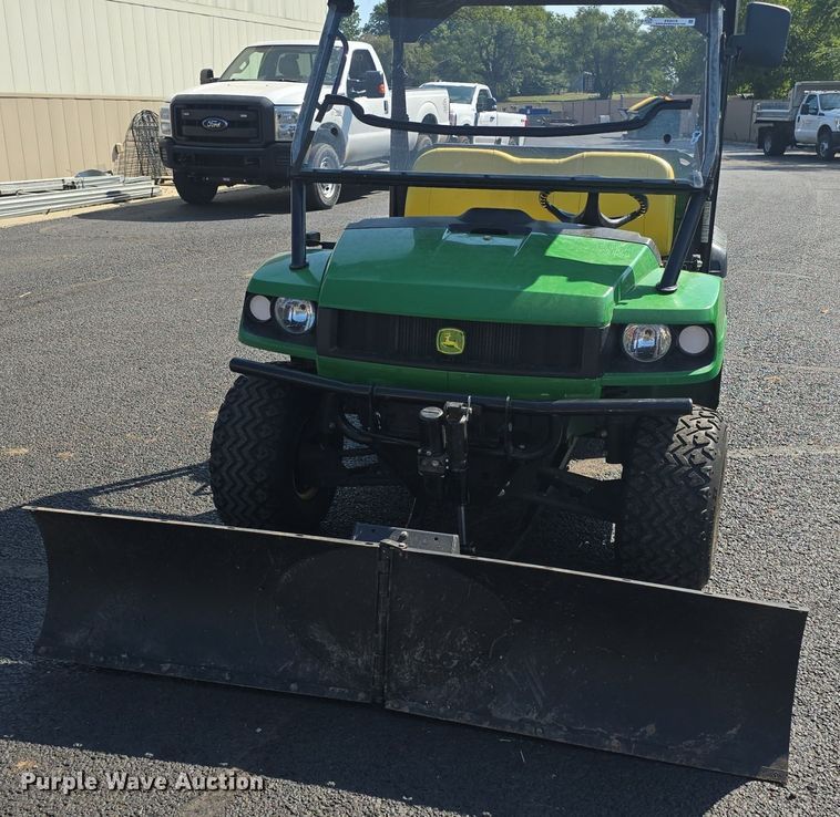 image for item EK6418 2016 John Deere  HPX Gator utility vehicle