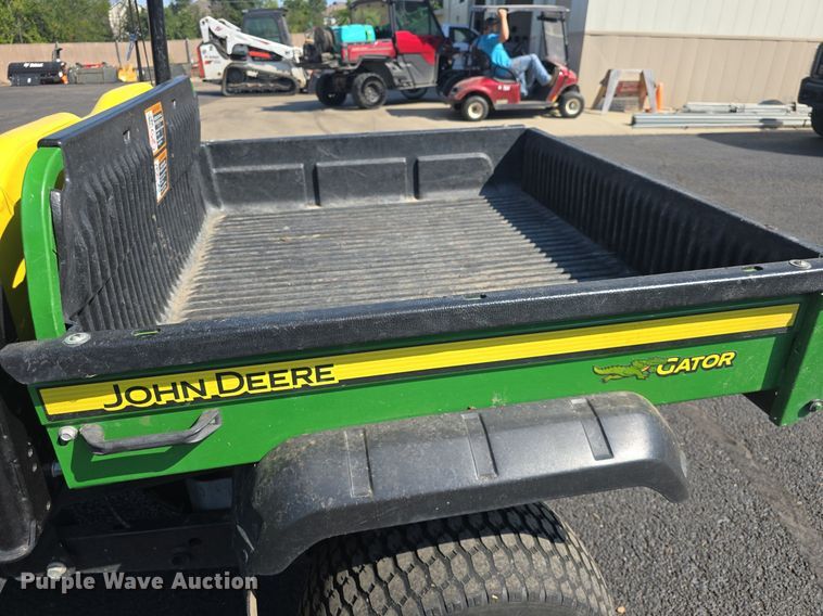 image for item EK6418 2016 John Deere  HPX Gator utility vehicle