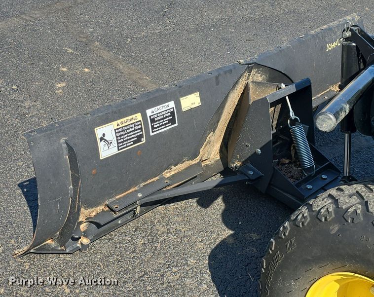 image for item EK6418 2016 John Deere  HPX Gator utility vehicle