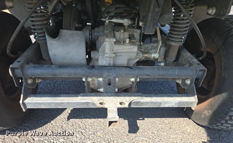 image for item EK6418 2016 John Deere  HPX Gator utility vehicle