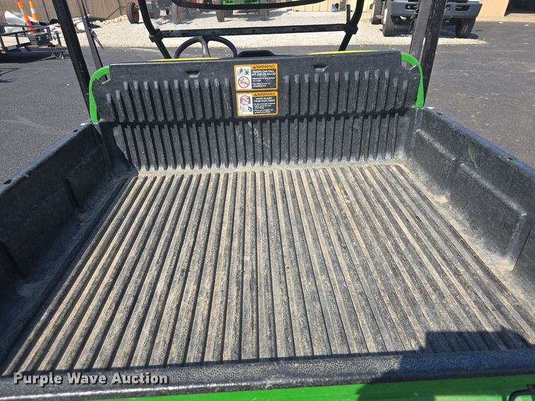 image for item EK6418 2016 John Deere  HPX Gator utility vehicle