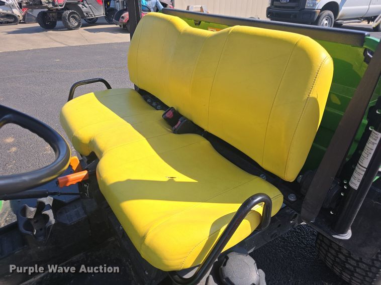 image for item EK6418 2016 John Deere  HPX Gator utility vehicle