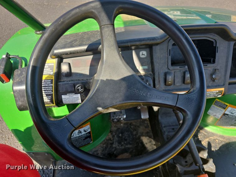 image for item EK6418 2016 John Deere  HPX Gator utility vehicle