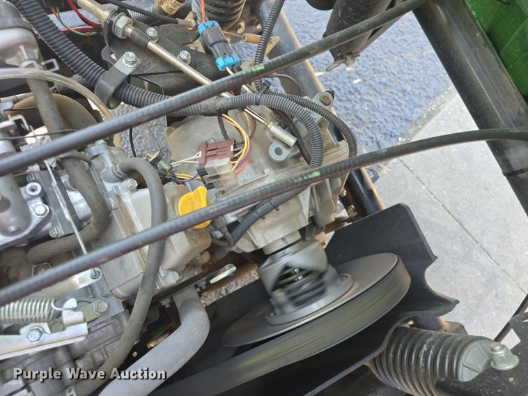 image for item EK6418 2016 John Deere  HPX Gator utility vehicle