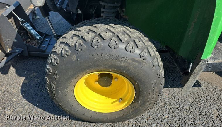 image for item EK6418 2016 John Deere  HPX Gator utility vehicle