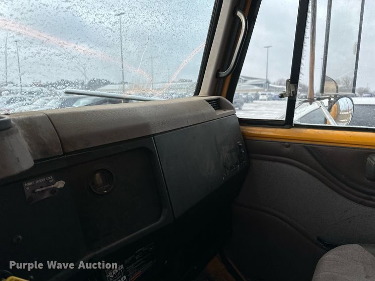 image for item EN3007 1998 International  2554 dump truck