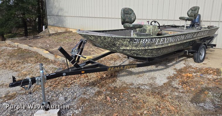 image for item EQ3787 2003 Driscoll Custom Boats  boat