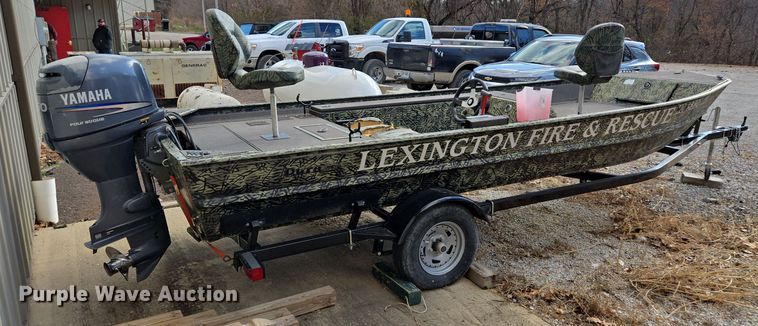 image for item EQ3787 2003 Driscoll Custom Boats  boat