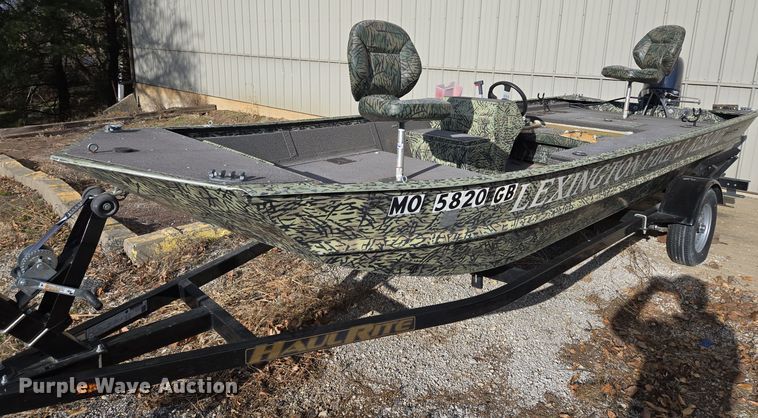 image for item EQ3787 2003 Driscoll Custom Boats  boat