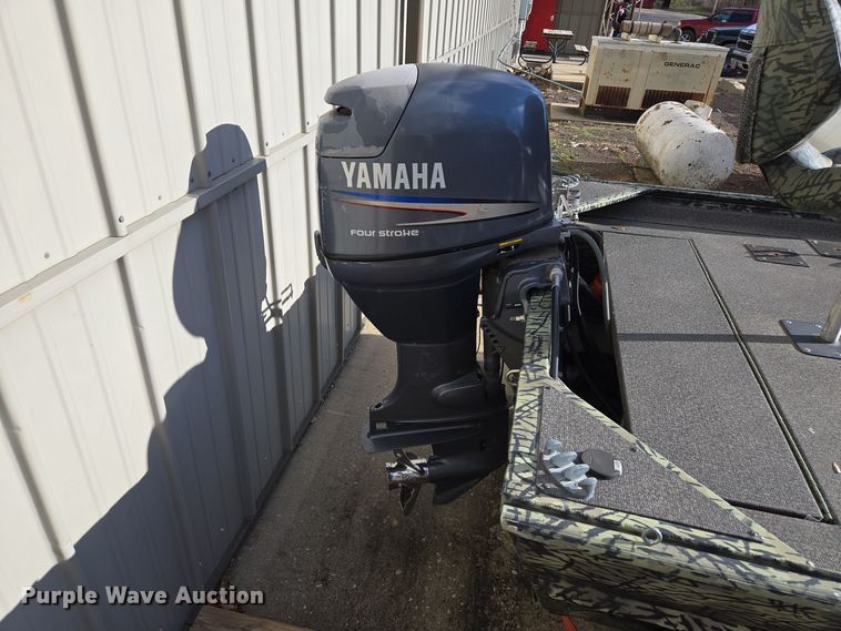 image for item EQ3787 2003 Driscoll Custom Boats  boat