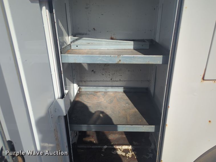 image for item ER1041 2004 Ford F550 utility / service truck