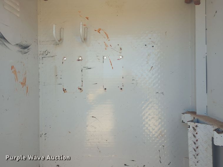 image for item ER1041 2004 Ford F550 utility / service truck