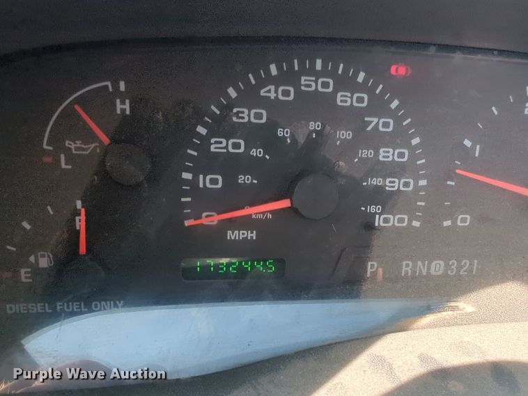 image for item ER1041 2004 Ford F550 utility / service truck