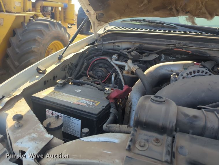 image for item ER1041 2004 Ford F550 utility / service truck