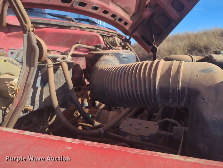 image for item ER1042 1985 Ford F700 pumper fire truck