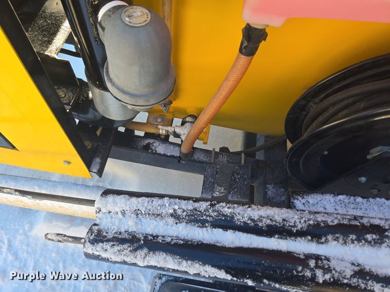 image for item ER5056 2006 Christianson Systems vacuum excavator