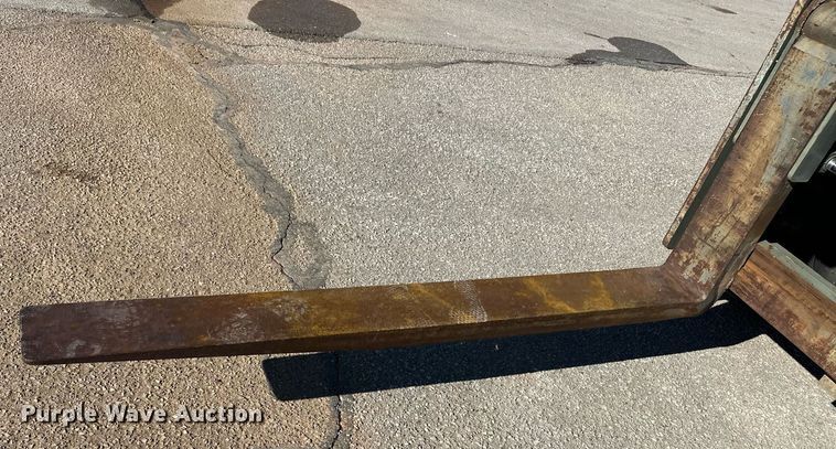 image for item ER8626 Lift King forklift