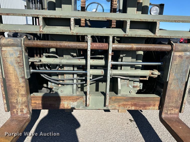 image for item ER8626 Lift King forklift