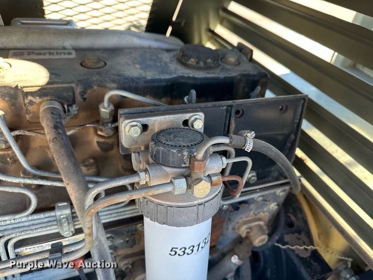 image for item ER8626 Lift King forklift