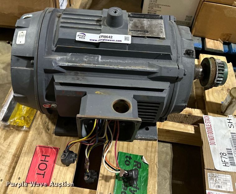 image for item ER8642 Techtop GR3-CI-0P284T-4-BR-D25 electric motor