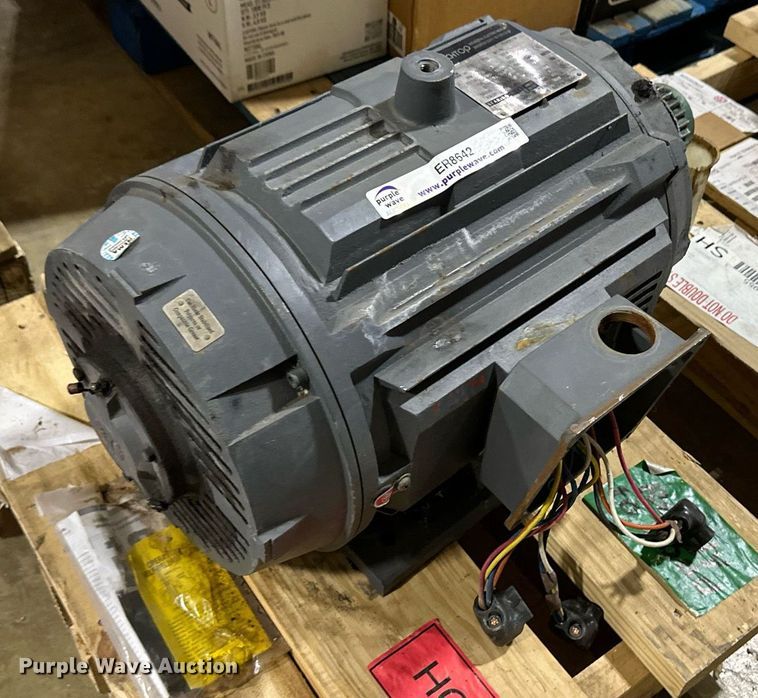 image for item ER8642 Techtop GR3-CI-0P284T-4-BR-D25 electric motor