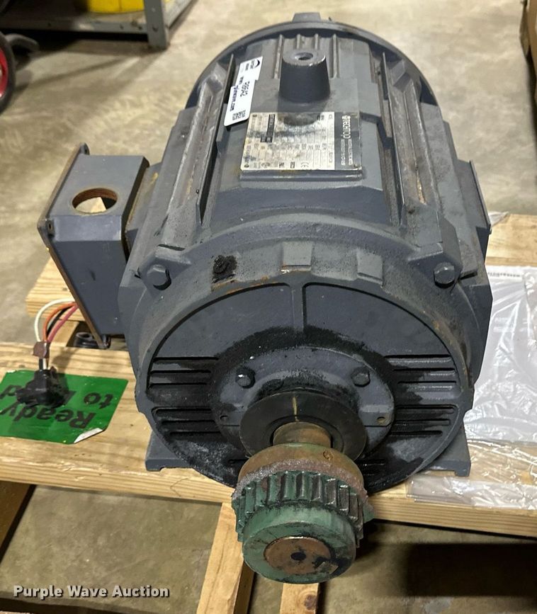 image for item ER8642 Techtop GR3-CI-0P284T-4-BR-D25 electric motor