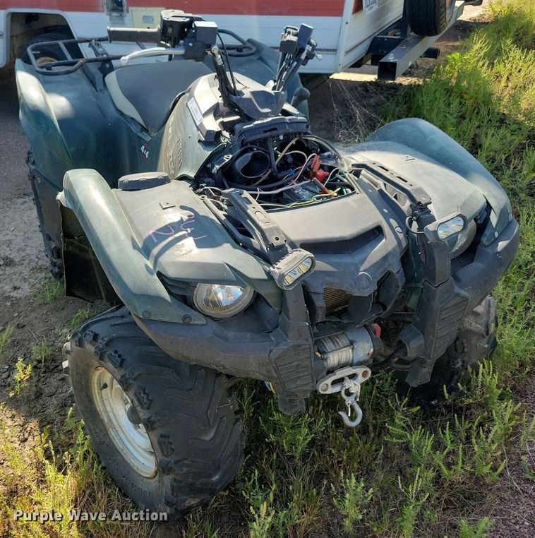 image for item JO9451 2009 Yamaha  Grizzly 700FI ATV
