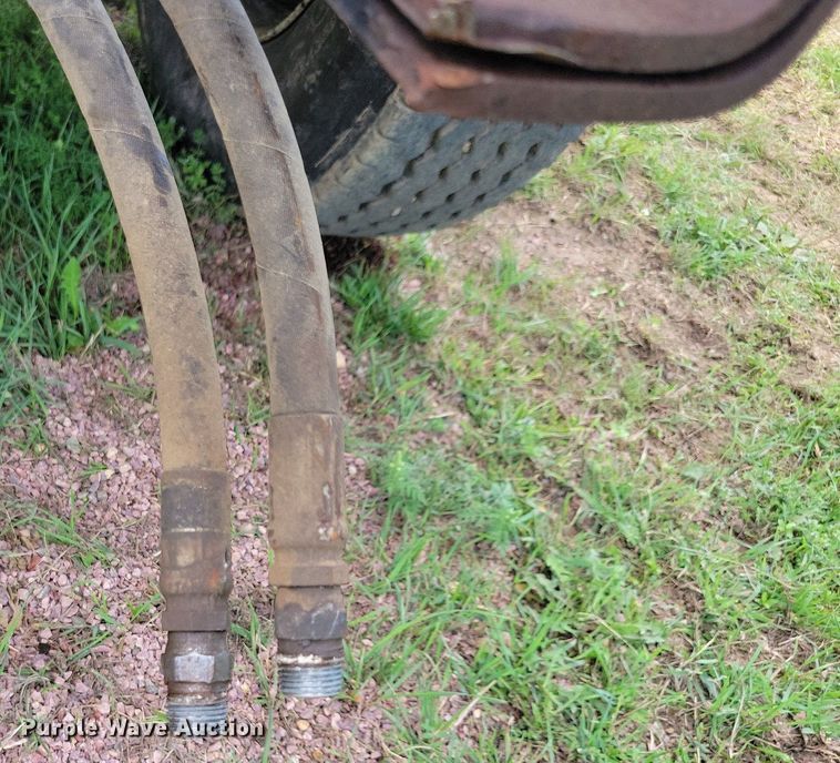 image for item KA9867 2005 International 7400 dump truck